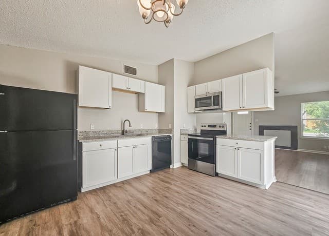 rental at 4066  Sunrise Pass in San Antonio, TX — photo 5
