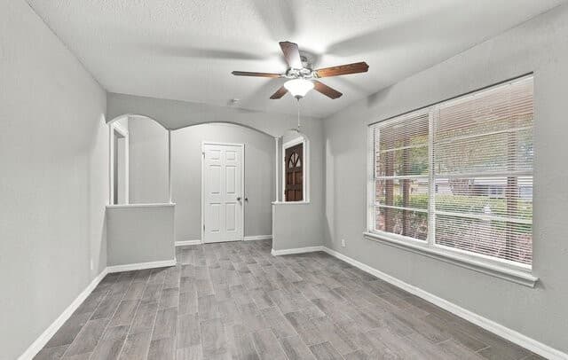 rental at 7123  Tealeaf St in Leon Valley, TX — photo 3