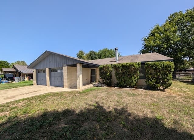 rental at 163  Woods End in New Braunfels, TX — photo 2