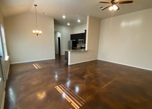 rental at 10143  Westover Unit 102 in San Antonio, TX — photo 4