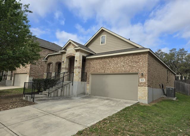 rental at 5031  Italica Rd in San Antonio, TX — photo 3