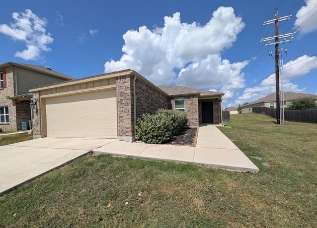 rental at 244  Stevens Smt in New Braunfels, TX — photo 1