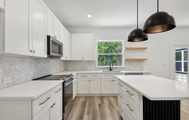 rental at 1934  Lamar St in San Antonio, TX — photo 3
