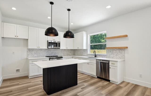 rental at 1934  Lamar St in San Antonio, TX — photo 4