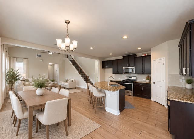 rental at 5922  Akin Place in San Antonio, TX — photo 3