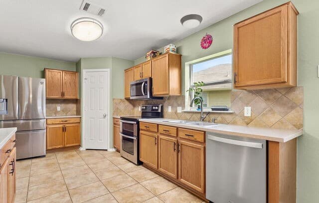 rental at 5730  Grosmont in San Antonio, TX — photo 5