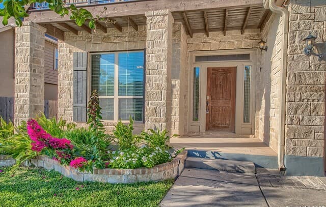 rental at 549  Saddle Vis in Cibolo, TX — photo 1