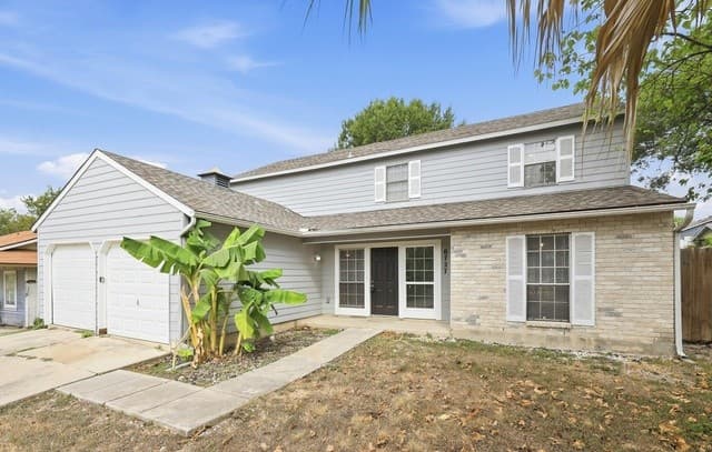 rental at 6727  Raintree Frst in San Antonio, TX — photo 2