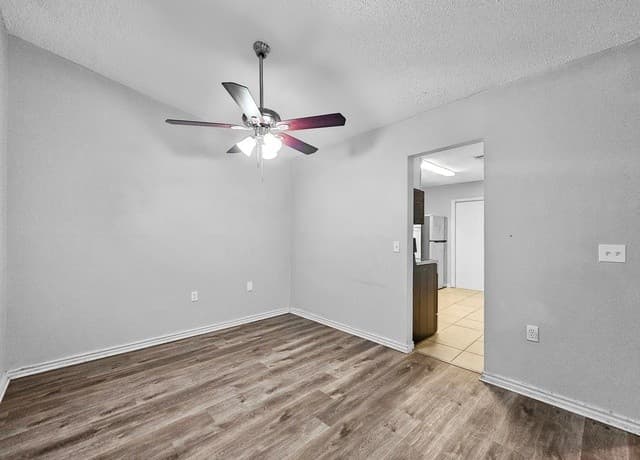 rental at 3427  Lake Tahoe in San Antonio, TX — photo 5