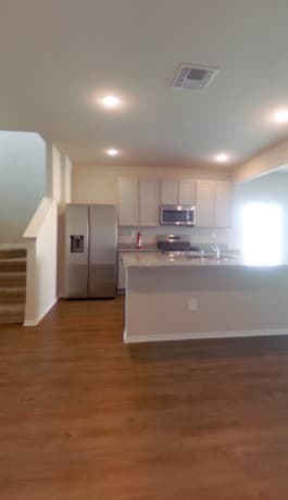 rental at 2074  Palmer Pl in San Antonio, TX — photo 1