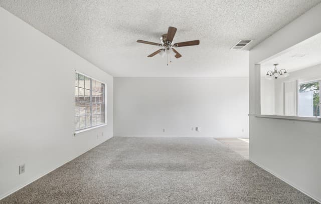 rental at 5604  Rose Dawn in San Antonio, TX — photo 4