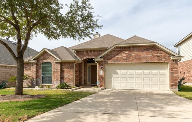 rental at 21923  Ruby Run in San Antonio, TX — photo 1