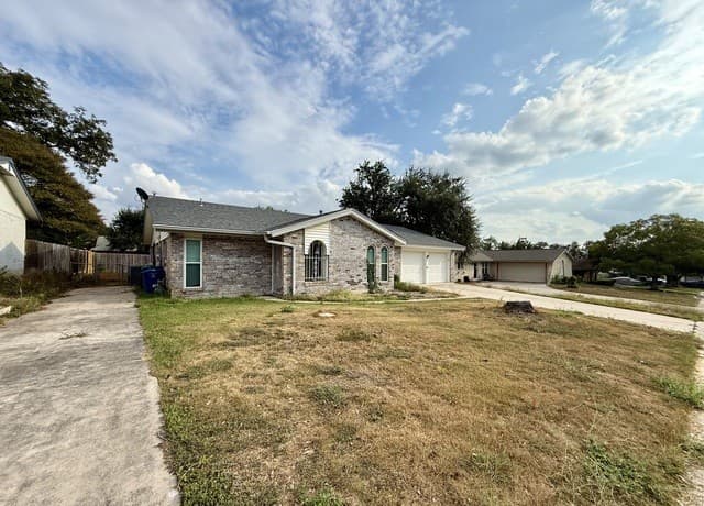 rental at 4214  Eagle Nest in San Antonio, TX — photo 2