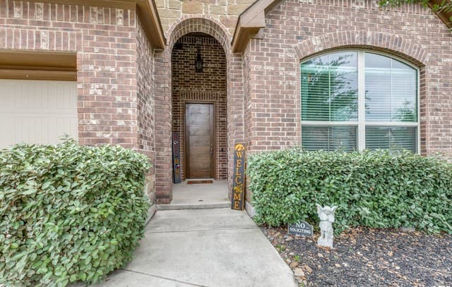 rental at 12834  Fort Hancock in San Antonio, TX — photo 4