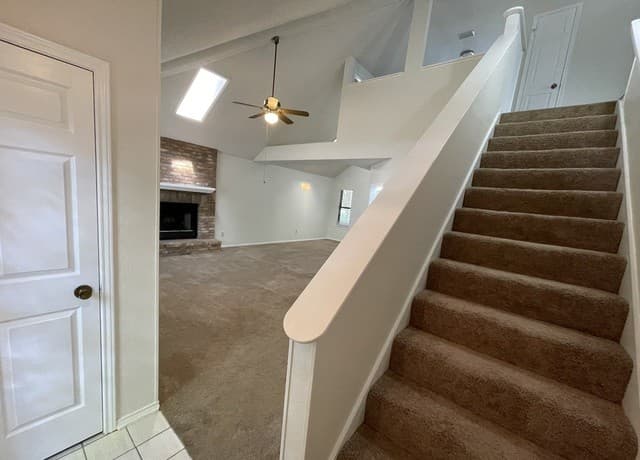 rental at 3624  Elm Ct in Schertz, TX — photo 4