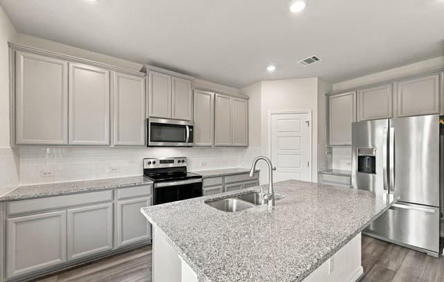 rental at 9515  Bonito Falls Dr in Converse, TX — photo 3