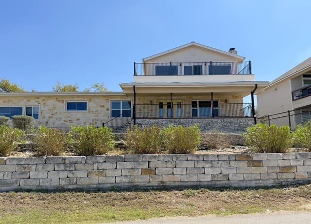 rental at 1210 Skyline in Canyon Lake TX