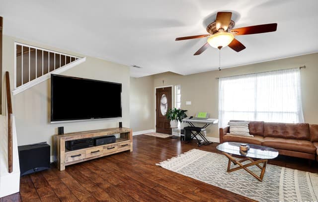 rental at 11602  Shotgun Way in Helotes, TX — photo 4