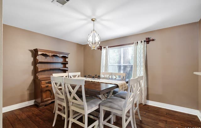 rental at 11602  Shotgun Way in Helotes, TX — photo 5