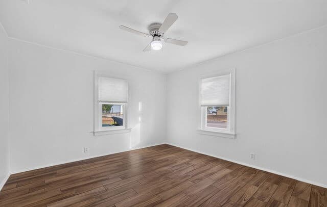 rental at 1112  Lorenzo St in Castroville, TX — photo 3