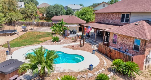 rental at 2802  Redsky Pass in San Antonio, TX — photo 4
