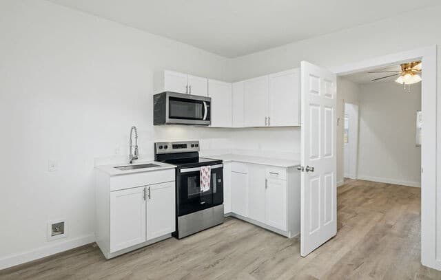 rental at 202  Bailey Unit 102 in San Antonio, TX — photo 5