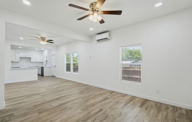 rental at 202  Bailey Ave Unit 101 in San Antonio, TX — photo 3