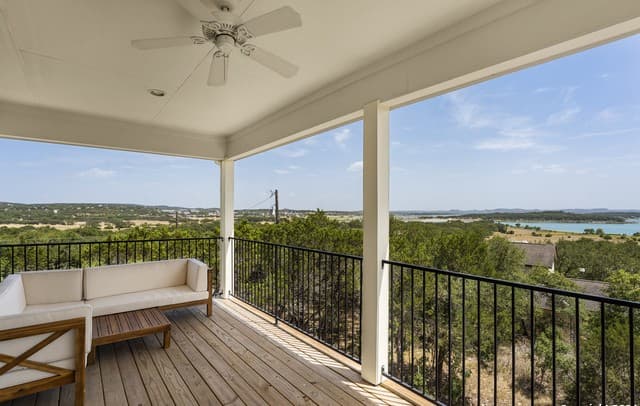rental at 1729  Sorrel Creek Dr in Canyon Lake, TX — photo 5