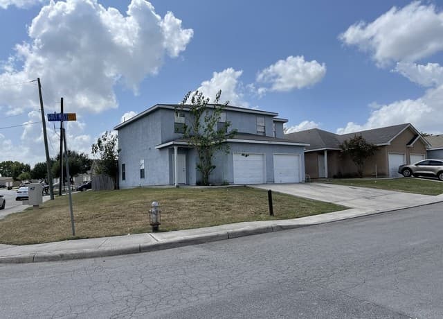 rental at 5630  Golf Mist Unit 1 in San Antonio, TX — photo 1
