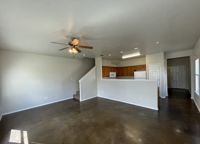 rental at 5630  Golf Mist Unit 1 in San Antonio, TX — photo 2