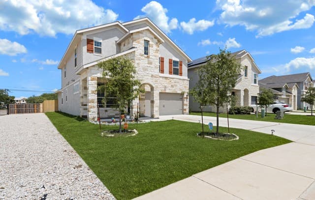 rental at 9207  Dak Ave in San Antonio, TX — photo 3