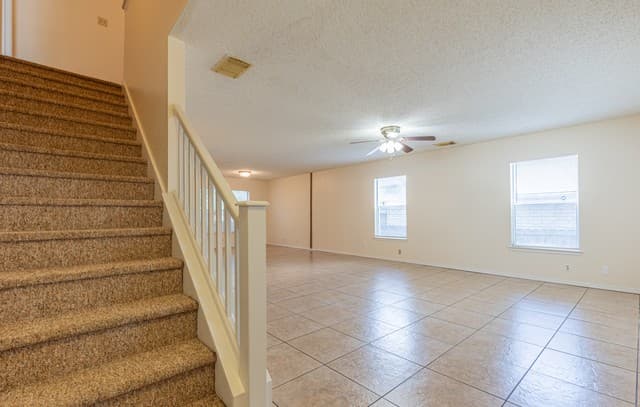rental at 7835  Sandpiper Park Dr in San Antonio, TX — photo 4