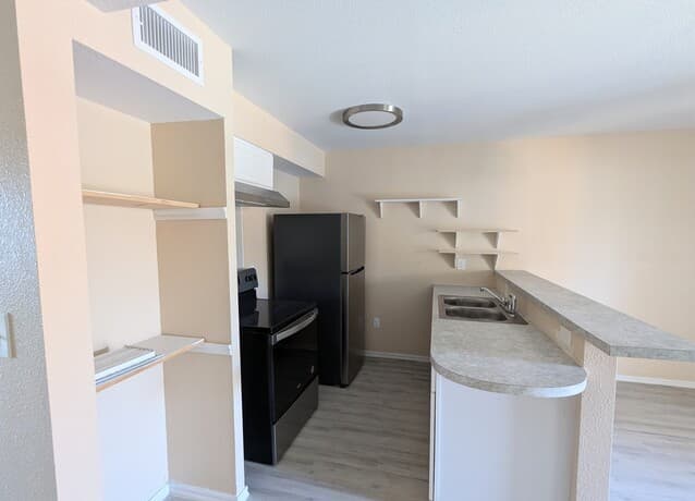 rental at 3718  Pleasanton Rd Unit 2-101 in San Antonio, TX — photo 5
