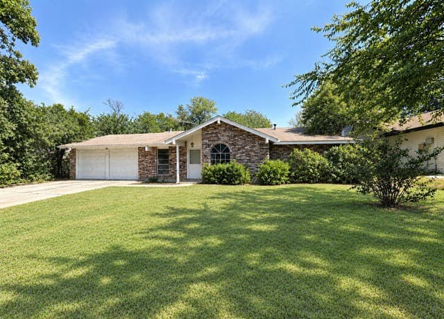 rental at 4319  Las Cruces St in San Antonio, TX — photo 2