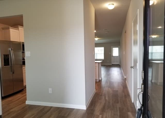 rental at 213  Hanover Pl in Cibolo, TX — photo 3