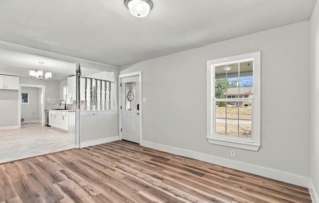 rental at 302  McDougal Unit 1 in San Antonio, TX — photo 5