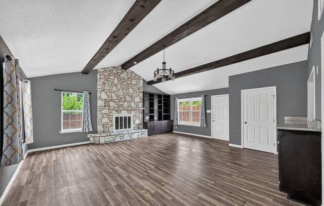 rental at 426  Redcliff Dr in San Antonio, TX — photo 3