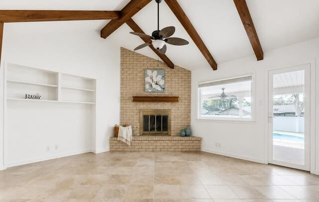 rental at 610  Fawndale Ln in Windcrest, TX — photo 2
