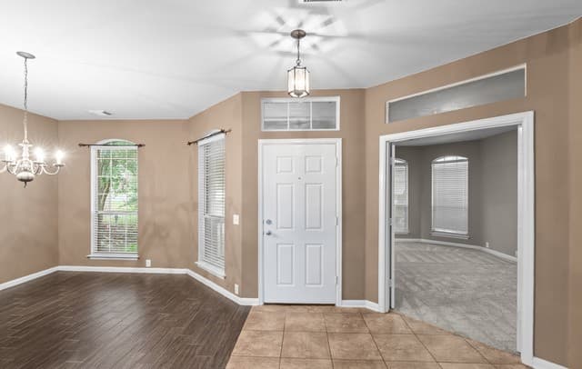 rental at 1519  Lookout Pt in San Antonio, TX — photo 4