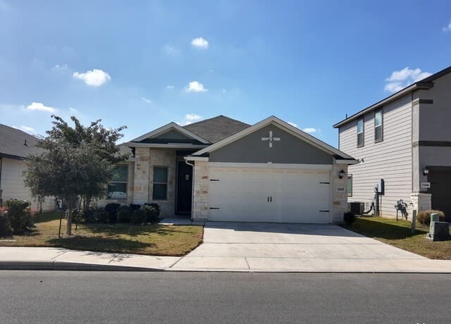 rental at 11642  Straight Tribute in San Antonio, TX — photo 1
