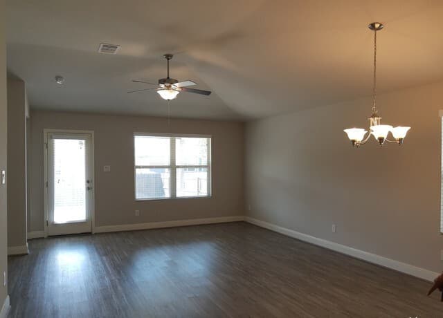 rental at 11642  Straight Tribute in San Antonio, TX — photo 4