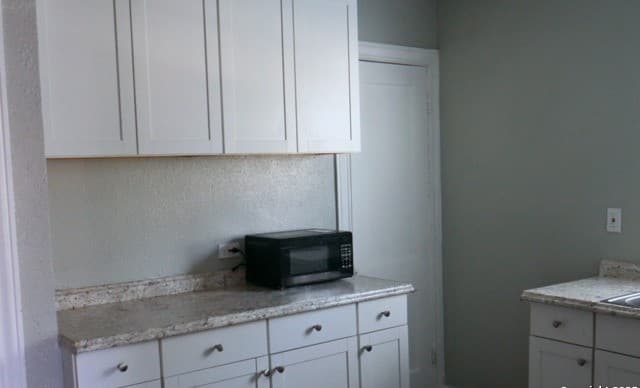 rental at 434  Elmwood Dr in San Antonio, TX — photo 3