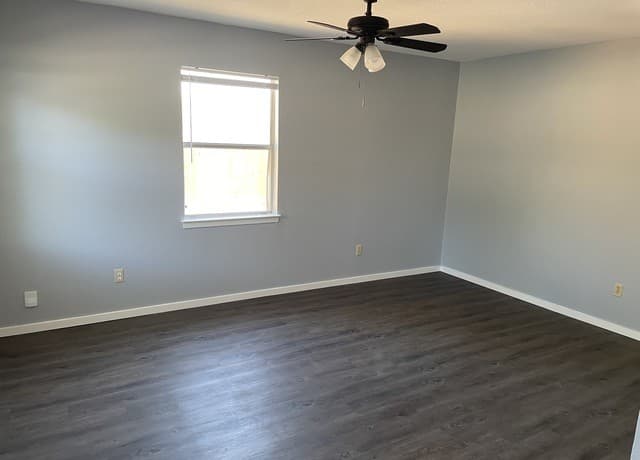 rental at 193  Rhine Terrace in New Braunfels, TX — photo 4