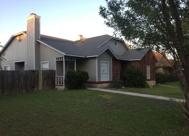 rental at 3445  Ridge Country in San Antonio, TX — photo 1