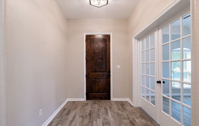 rental at 530  Rolling Grv in San Antonio, TX — photo 4