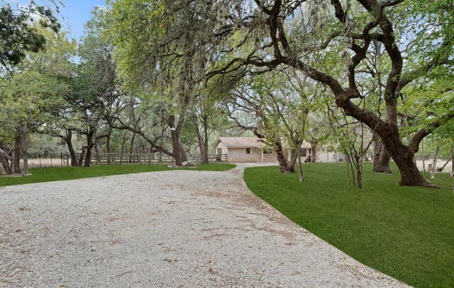 rental at 222  Cascade Caverns Rd in Boerne, TX — photo 3