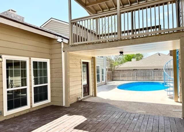 7326 Hidden Hills N — photo 2