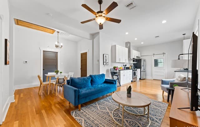 314 Baltimore Unit 3 — photo 1