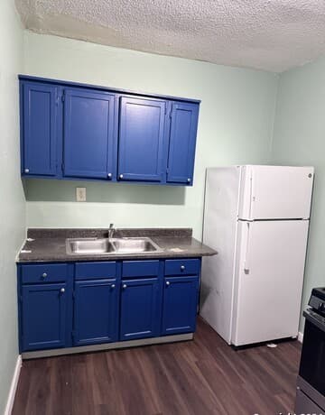 1902 Lennon Ave Unit 2 — photo 4