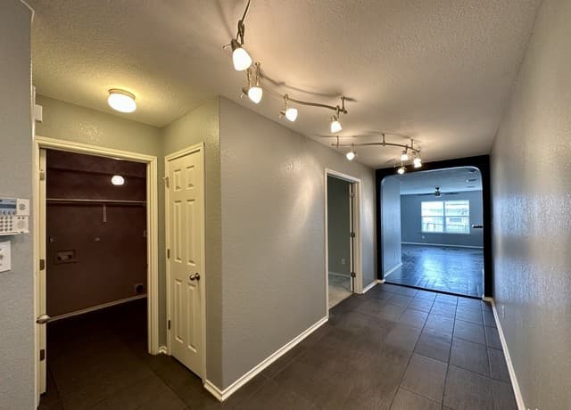 11515 Valley Garden — photo 2